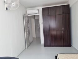Hougang Avenue 5 (Hougang),  #443314381